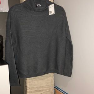 XS gray sweater